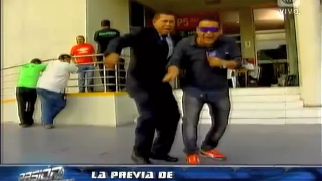 Orderique bailó con el 'Puma' en La Previa del partido de Universitario