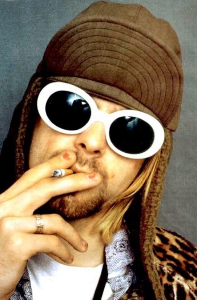 Kurt Cobain posó para el lente de Jesse Frohman / Fuente: @RelatocuriosoK