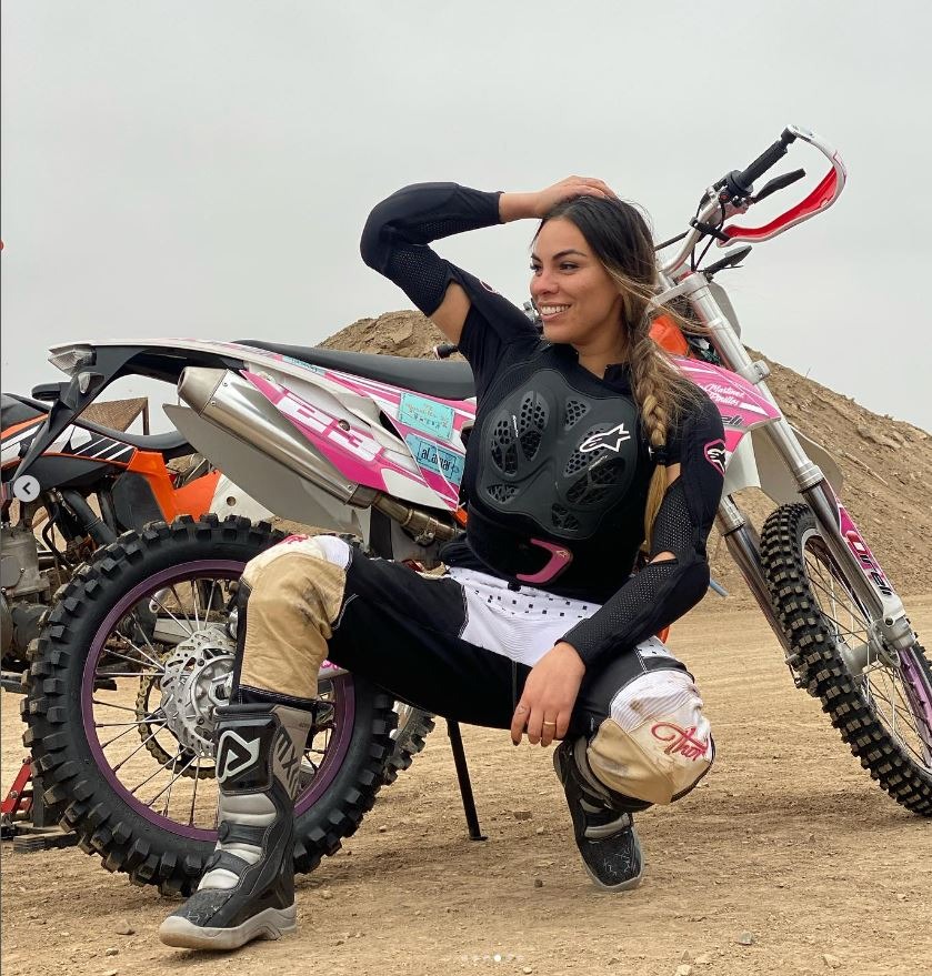 Aída Martínez confía en poder correr la carrera de moto el sábado y lograr el campeonato nacional/Foto: Instagram