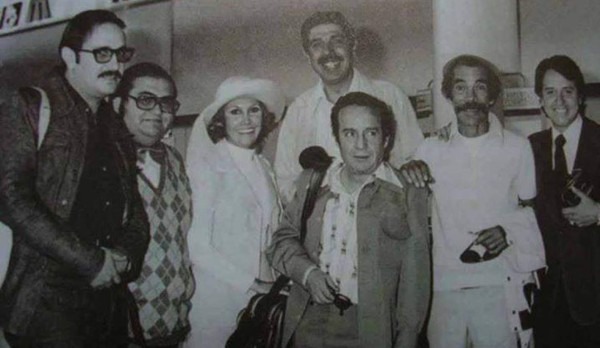 Fue en una gira a Chile del elenco de 'El Chavo del 8' en en octubre de 1976 que se consolidó el amor entre Roberto Gómez Bolaños y Florinda Meza y que perduró hasta la muerte del actor/Foto: Caracol 
