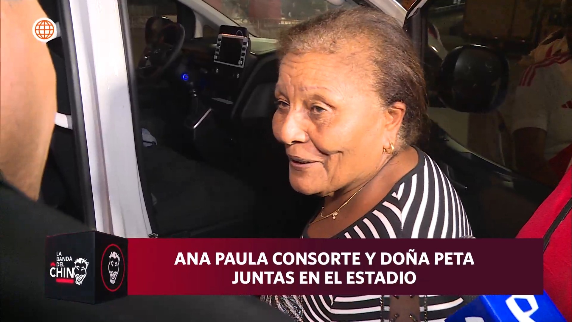 Doña Peta estuvo con Ana Paula Consorte en el estadio viendo el partido de Perú vs Nicaragua/Foto: La Banda del Chino