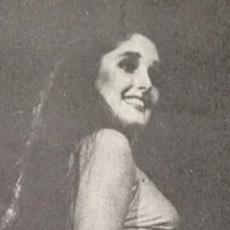 Diana Puente Hidalgo, hermana de Anahí, participó en el Miss Perú 1983. Fuente: De Coronas y Reinas.
