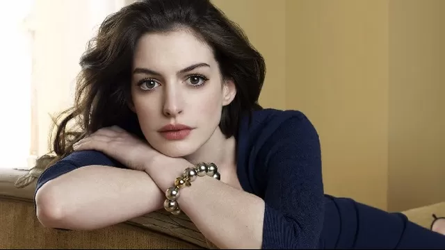 Anne Hathaway responde tras filtración de fotos íntimas