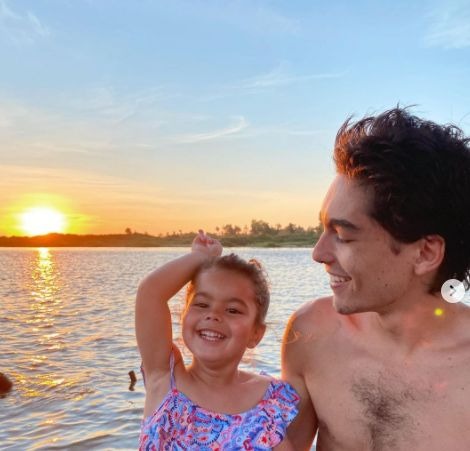Bárbara Mori: Sergio Mayer reaccionó así ante reencuentro con su hija Mila
