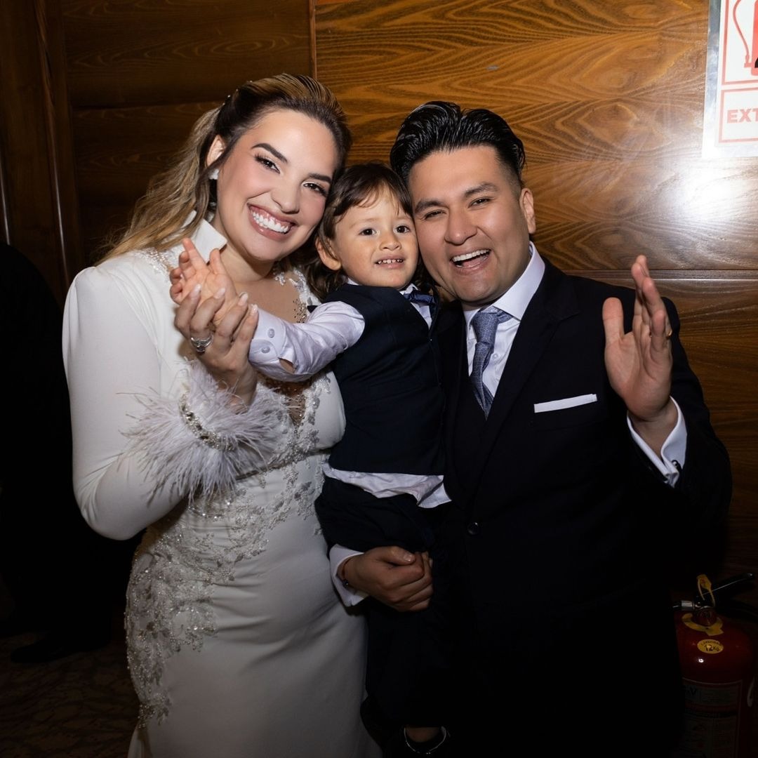 Cassandra Sánchez y Deyvis Orosco son padres del pequeño Milán, de 2 años de edad. Fuente: Instagram