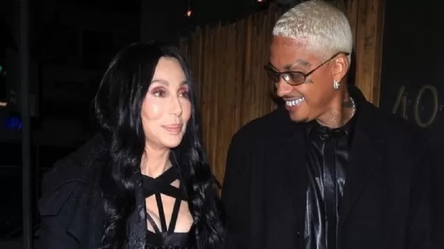 Cher confiesa sobre romance con hombre 40 años menor: "Nos besamos como adolescentes"