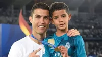 Cristiano Ronaldo defendió a su hijo tras recibir críticas por su forma de vestir