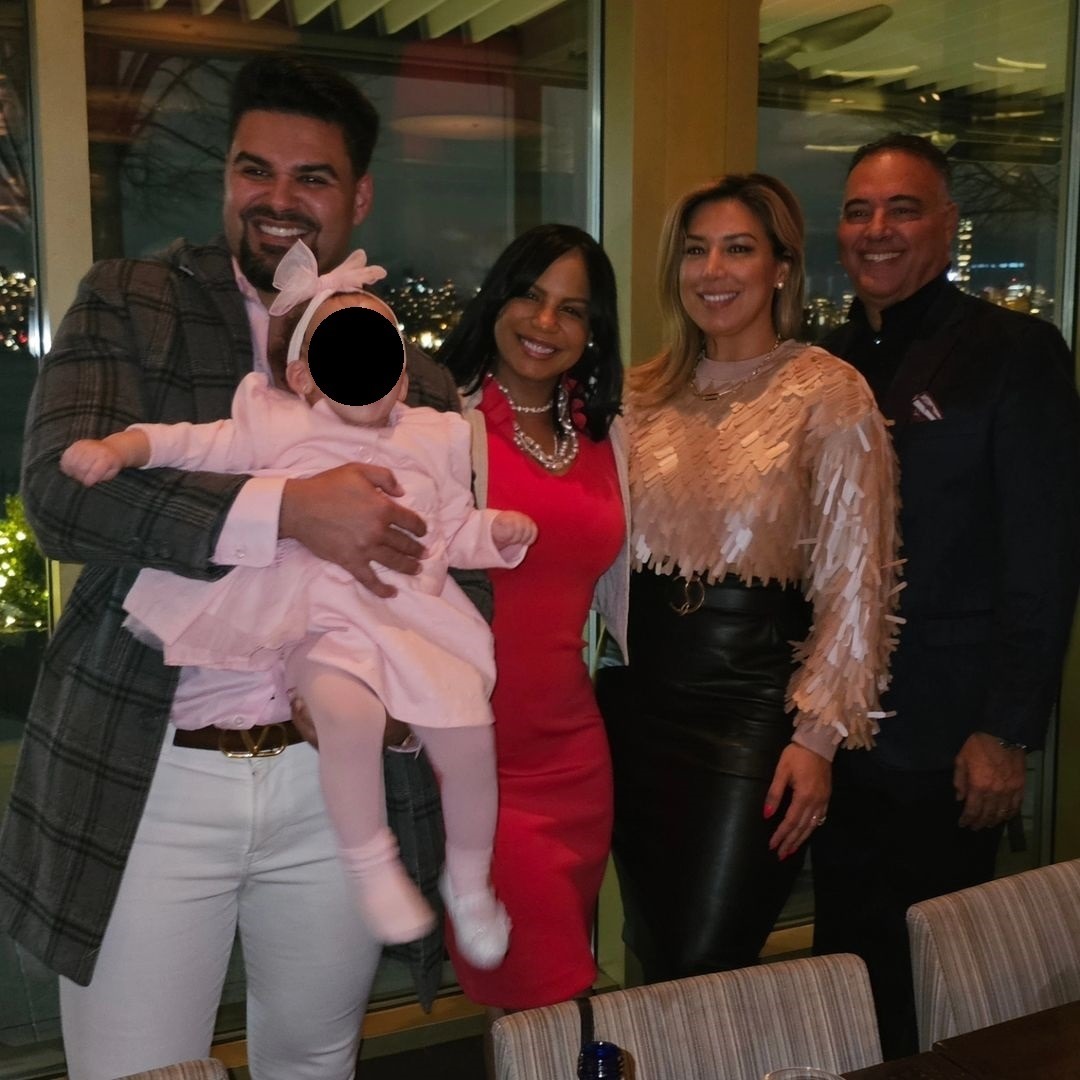 Erick Sabater y su pareja la empresaria Gitana Andujar celebraron el primer año de su hija Gitana Esmeralda/Foto: Instagram