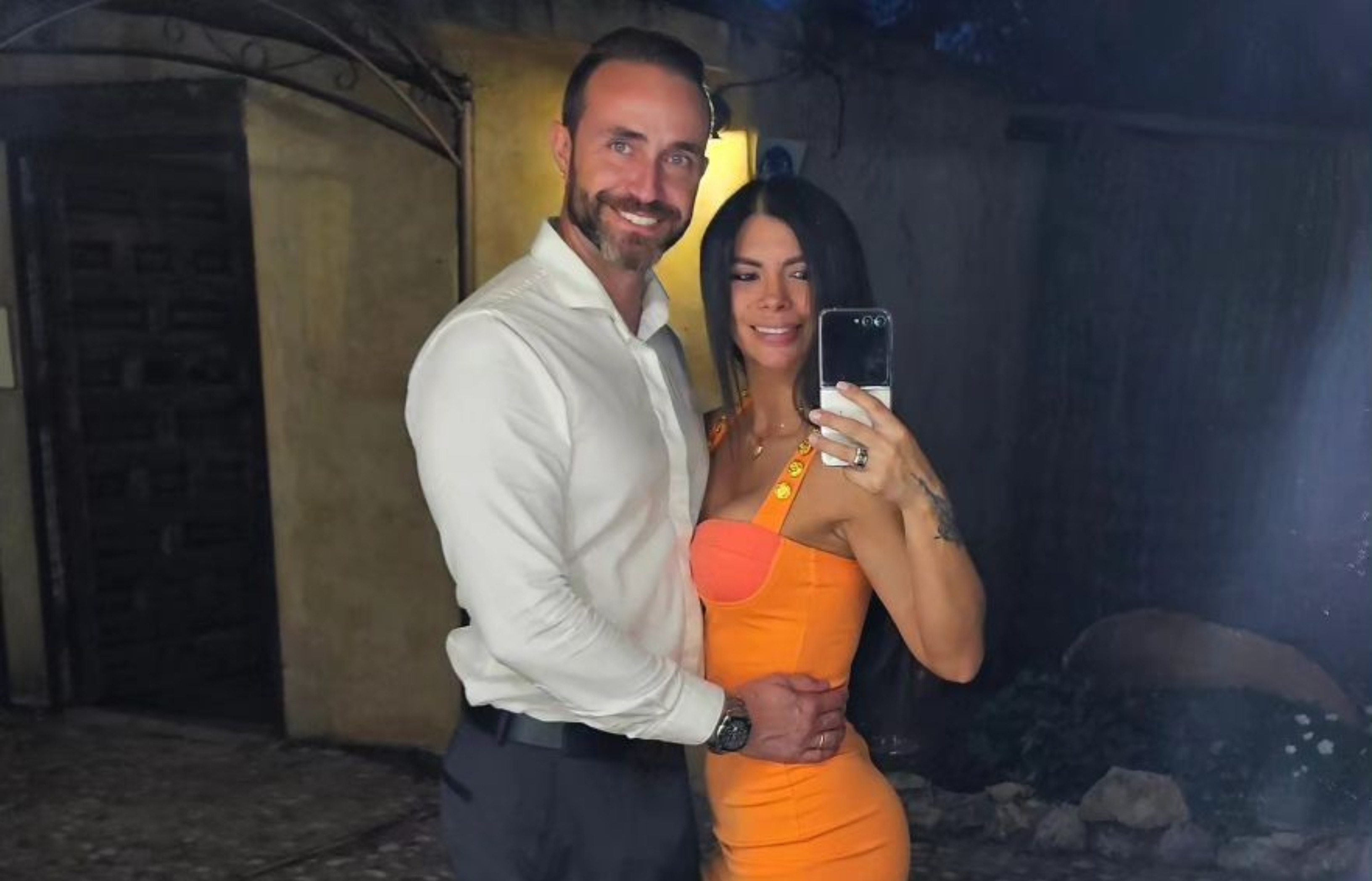 Giannina Luján y su novio español y padre de su pequeña / Instagram