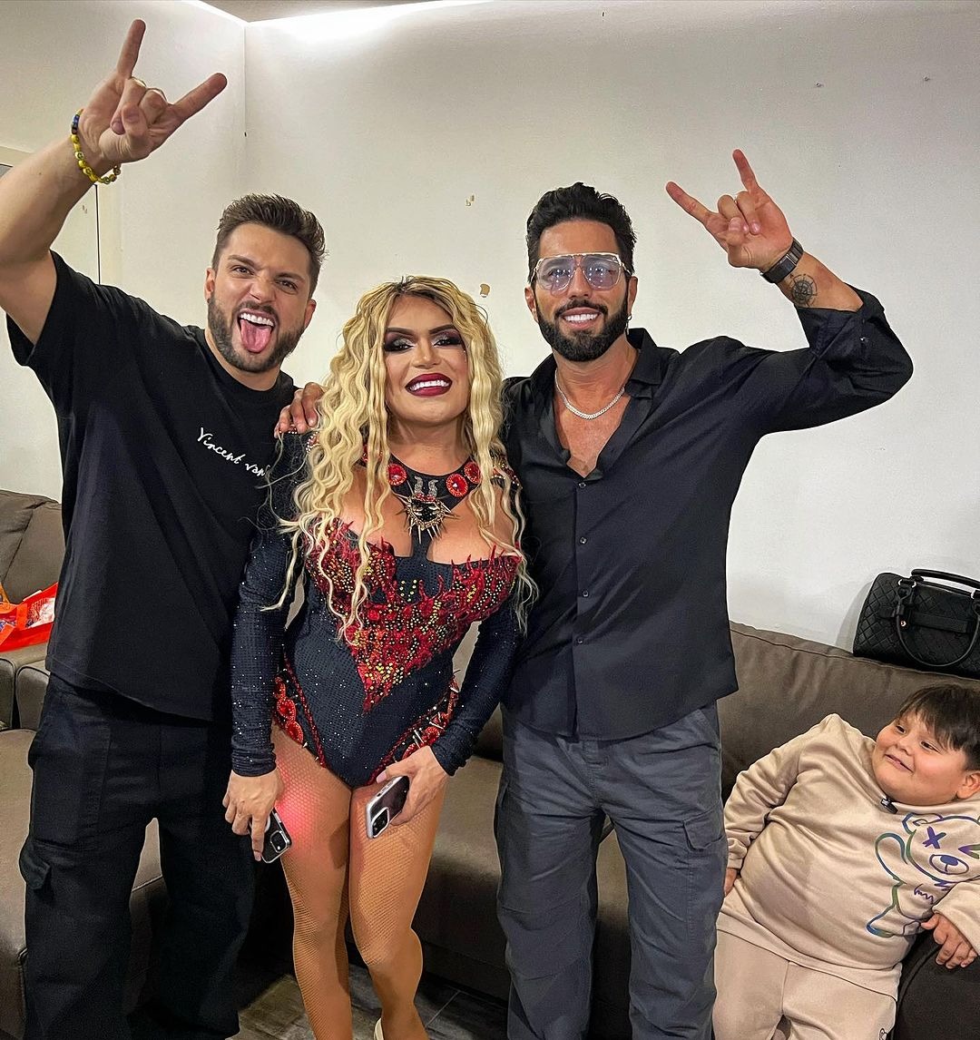 Nicola Porcella triunfa en México tras su participación en 'La Casa de los Famosos' junto a Wendy Guevara y Poncho Denegris / Instagram