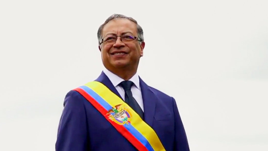 Presidente de Colombia Gustavo Petro mostró su apoyo al último éxito musical de la expareja de Gerard Piqué/ Foto: RT