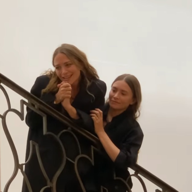 Las hermanas Olsen presentaron su nueva colección durante la Semana de la Moda de París