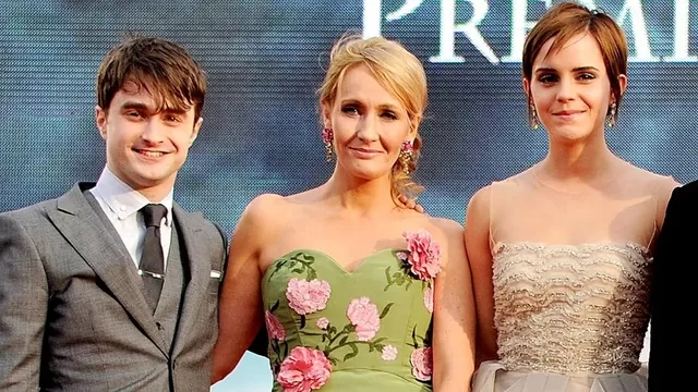 J.K. Rowling aseguró que no perdonará a Daniel Radcliffe ni a Emma Watson por su postura ante las personas transgénero. Fuente: AFP