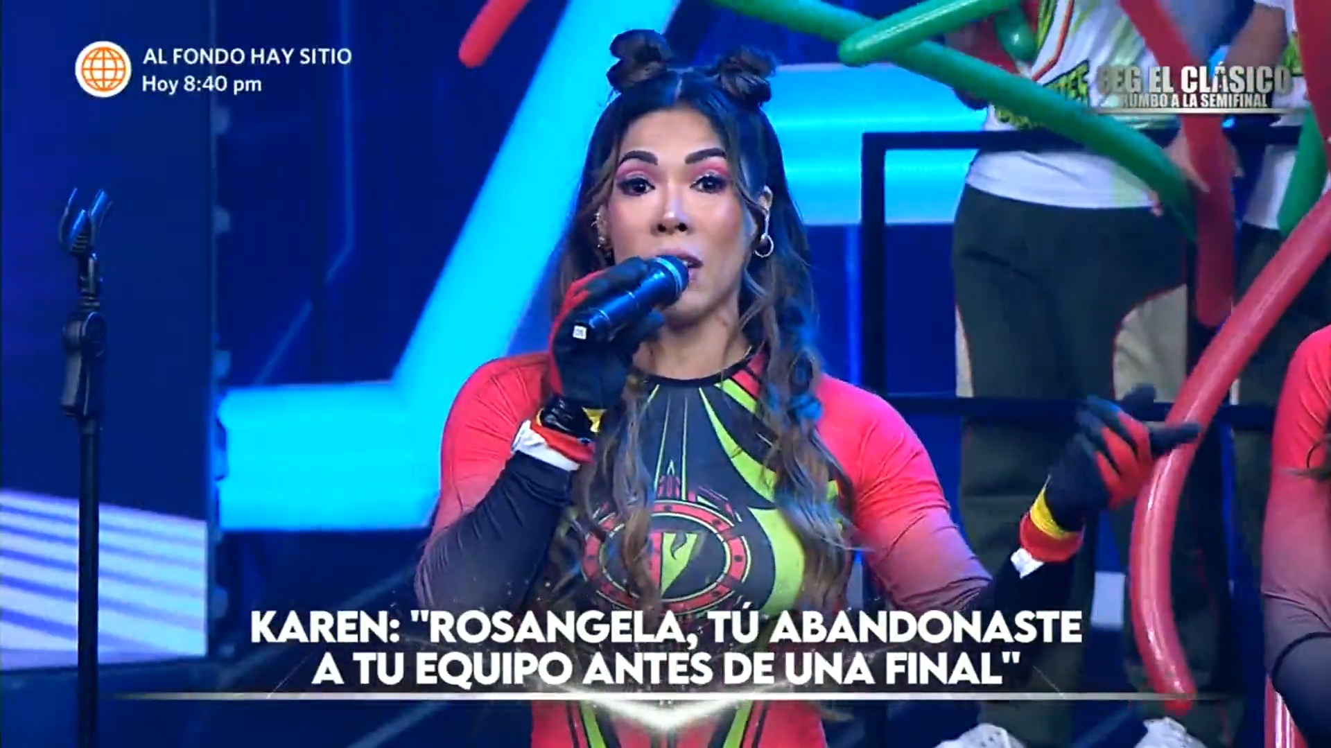 Karen Dejo enfrentó a Rosángela tras acusarla de lesionarla. Fuente: AméricaTV