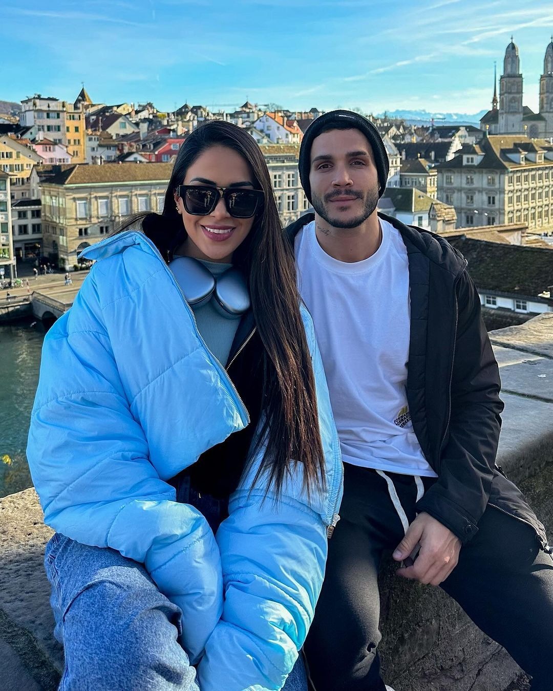 Mario Irivarren y Onelia Molina en Suiza por Año Nuevo / Instagram