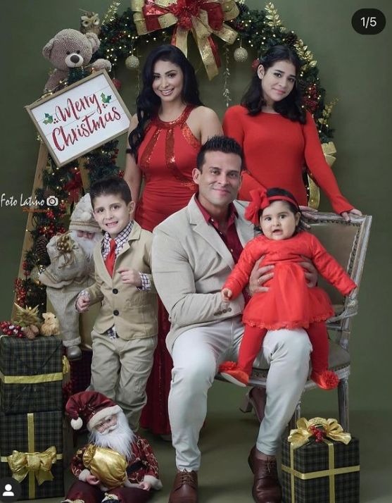 Navidad: La sesión de fotos de la familia de Christian Domínguez y Pamela Franco