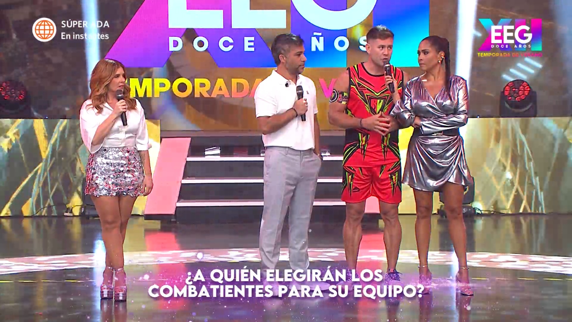 Pancho Rodríguez debió escoger a una competidora para los combatientes. Fuente: AméricaTV