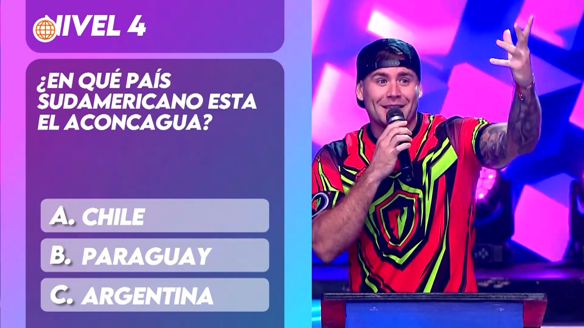 Pancho se equivocó durante juego de preguntas. Fuente: AméricaTV