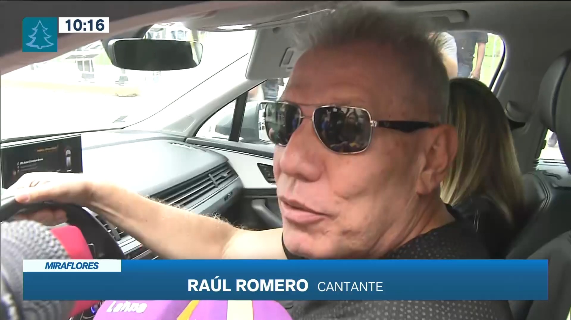 Raúl Romero llegó al velorio de Pedro Suárez Vértiz en Miraflores / Canal N