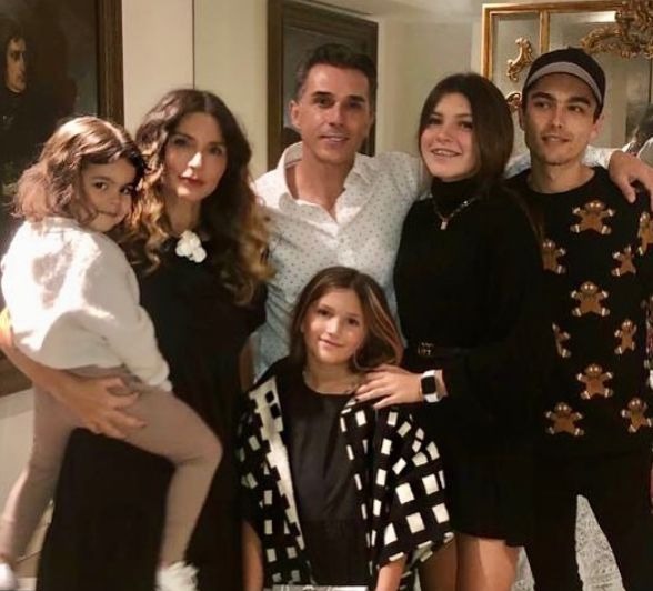 Sergio Mayer: El tierno video junto a Isabella Camil y su nieta Mila Mayer