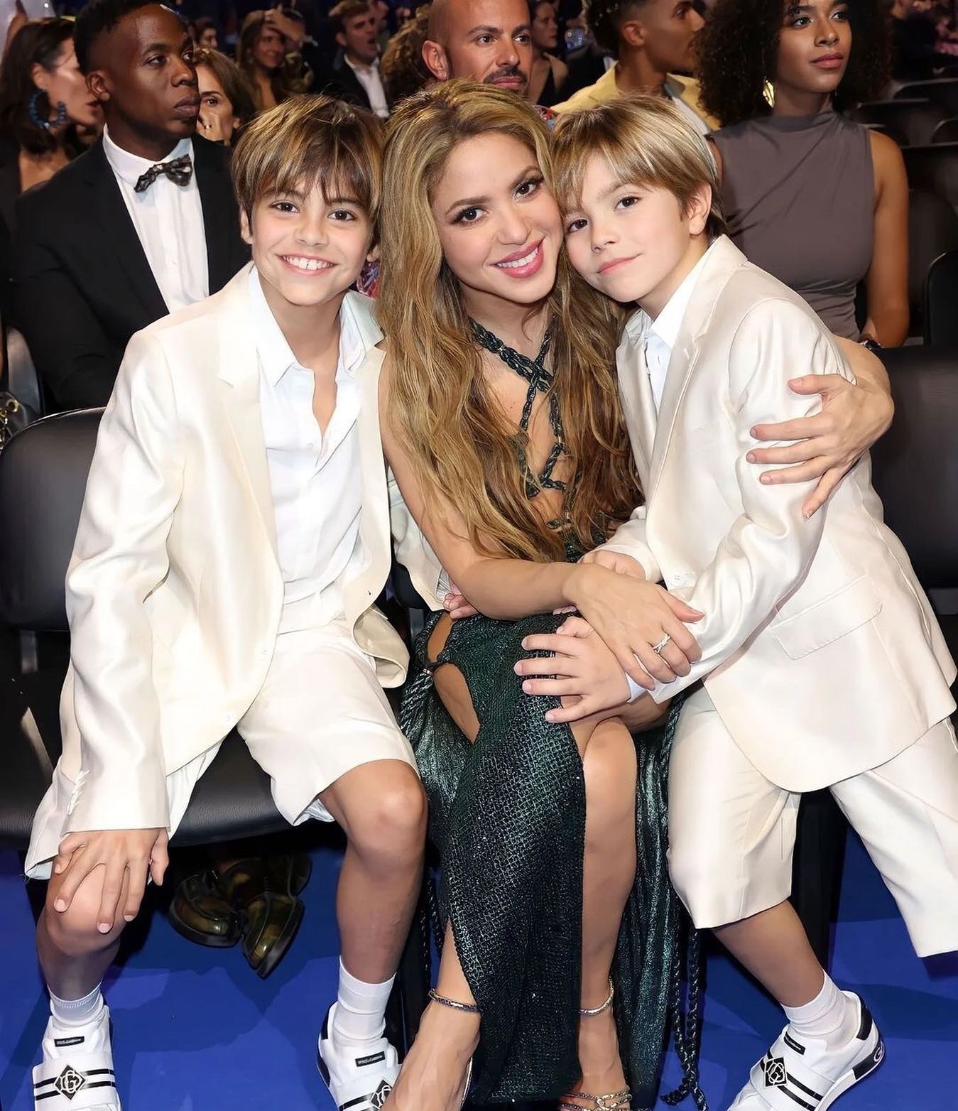 Shakira dedicó unas emotivas palabras a sus hijos MIlan y Sasha tras ganar en la categoría Canción del Año junto a Bizarrap/Foto: Instagram 