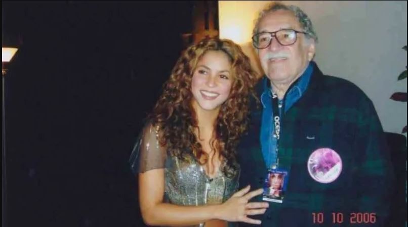 Shakira conoció a Gabriel García Marquez a la edad de 21 años según refirió porque él quiso entrevistarla y escribir sobre ella/Foto: El Tiempo