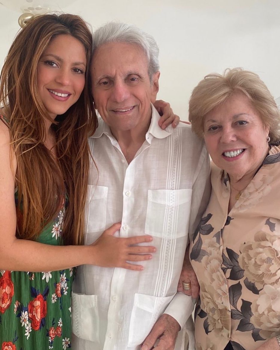 Shakira decidió regalarle a sus padres un lujoso penthouse valorizado en 12 millones de dólares / Foto: Instagram Shakira