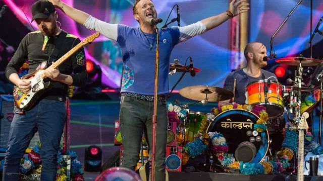 Vocalista de Coldplay sorprende al cantar cover de Soda Stereo