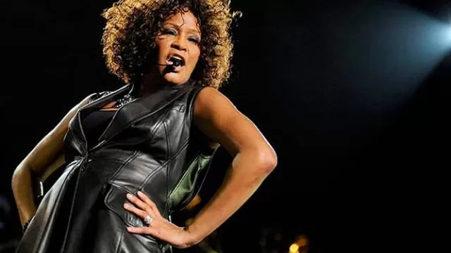 Whitney Houston dará concierto en forma de holograma