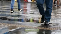 Distritos de Lima y Callao amanecieron con calles mojadas tras intensa llovizna 
