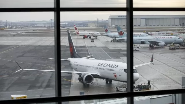 Air Canada: pasajera se queda dormida y despierta abandonada en el avi&oacute;n vac&iacute;o. Foto: AFP/referencial