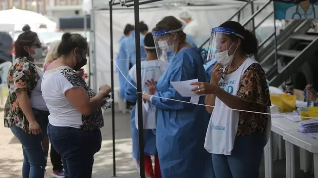 Argentina registra 120.982 nuevos casos y 189 muertes por la covid-19 / Foto: La Nación