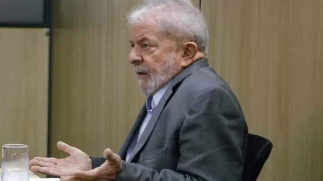 Brasil: Tribunal Supremo suspende transferencia de Lula da Silva a c&aacute;rcel de Sao Paulo. Foto: AFP