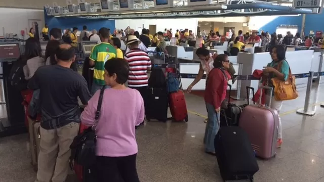 Brasil: huelga en aeropuertos perjudica a viajeros