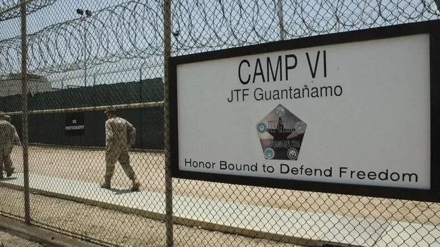 EE.UU. da "la última mano" a su plan para cerrar Guantánamo