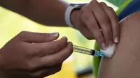 Chile aclara que no vacunarán contra la COVID-19 a los extranjeros que no sean residentes