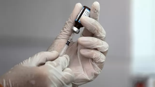 China: 180 ejecutivos de 2 compañías probaron vacunas contra la COVID-19 antes de aprobación para ensayos clínicos. Foto: EFE
