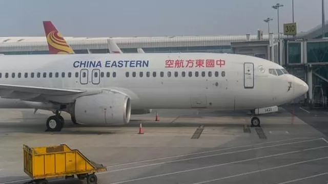  China: Avión con 132 personas a bordo se estrelló en el sur del país / Foto: AFP