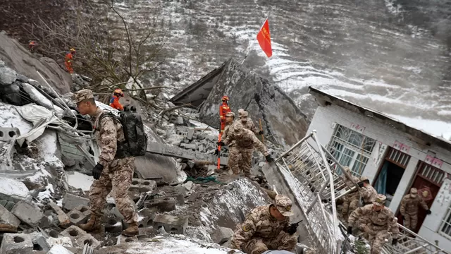 China: Deslizamiento dejó al menos ocho muertos y decenas de desaparecidos
