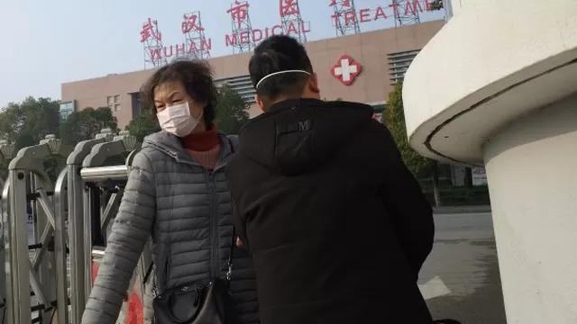China: Misterioso virus que provoca neumonía se contagia entre humanos, según experto. Foto: AFP