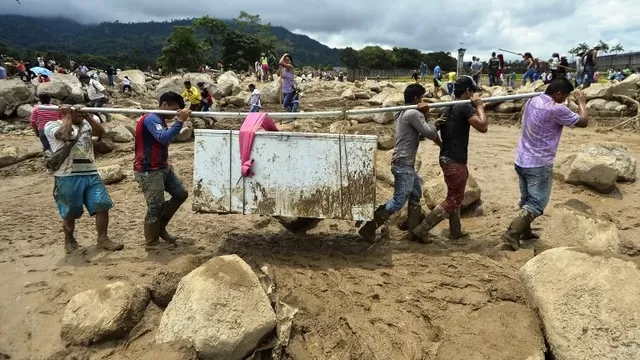 Avalancha dejó decenas de muertos en Mocoa, Colombia. Foto: AFP