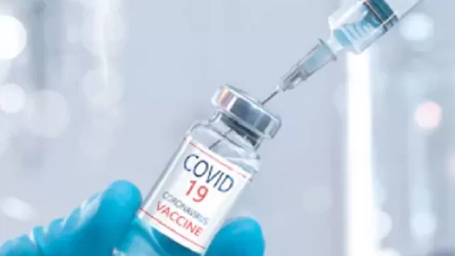 Johnson & Johnson empezará a probar una vacuna contra la COVID-19 en humanos en julio. Foto: Shutterstock