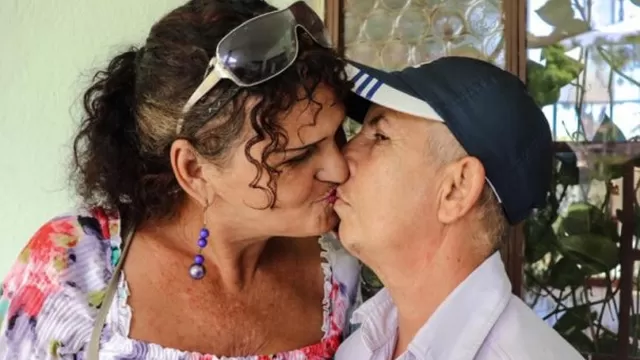 Cuba permite el primer matrimonio civil de dos personas transg&eacute;nero. Foto: CENESEX
