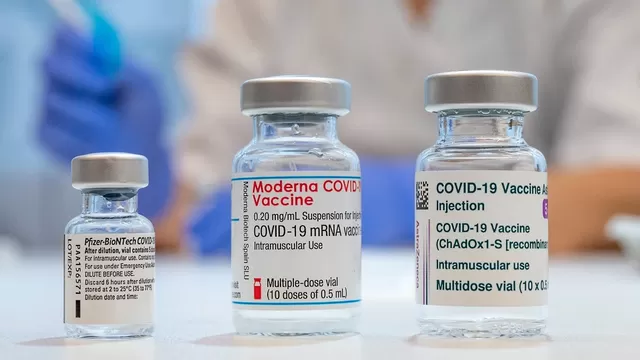 EE. UU. inicia un estudio sobre las reacciones alérgicas a vacunas contra la COVID-19 de Pfizer y Moderna. Foto referencial: AFP