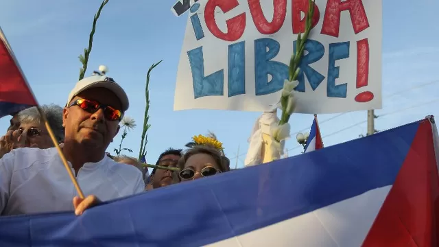 Manifestante cubano. (Vía: AFP)