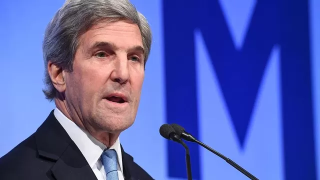 EE.UU.: Kerry califica de "inapropiados" comentarios de Trump sobre Merkel