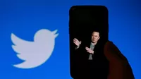Elon Musk visitó oficinas de Twitter tras caída de las acciones de la compañía
