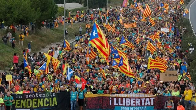 España: disturbios en Barcelona en quinto día de protestas