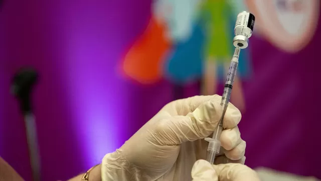 Vacuna Pfizer. Foto: AFP