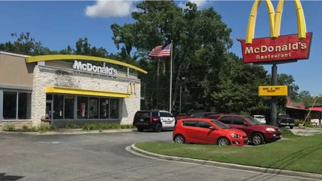 Estados Unidos: cliente dispara en un McDonald&#039;s porque sus papas fritas estaban fr&iacute;as. Foto: WTOC